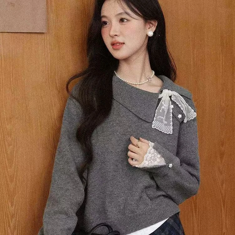 灰色翻领毛衣女春秋2025秋季新款蕾丝拼接长袖针织衫套头短款上衣