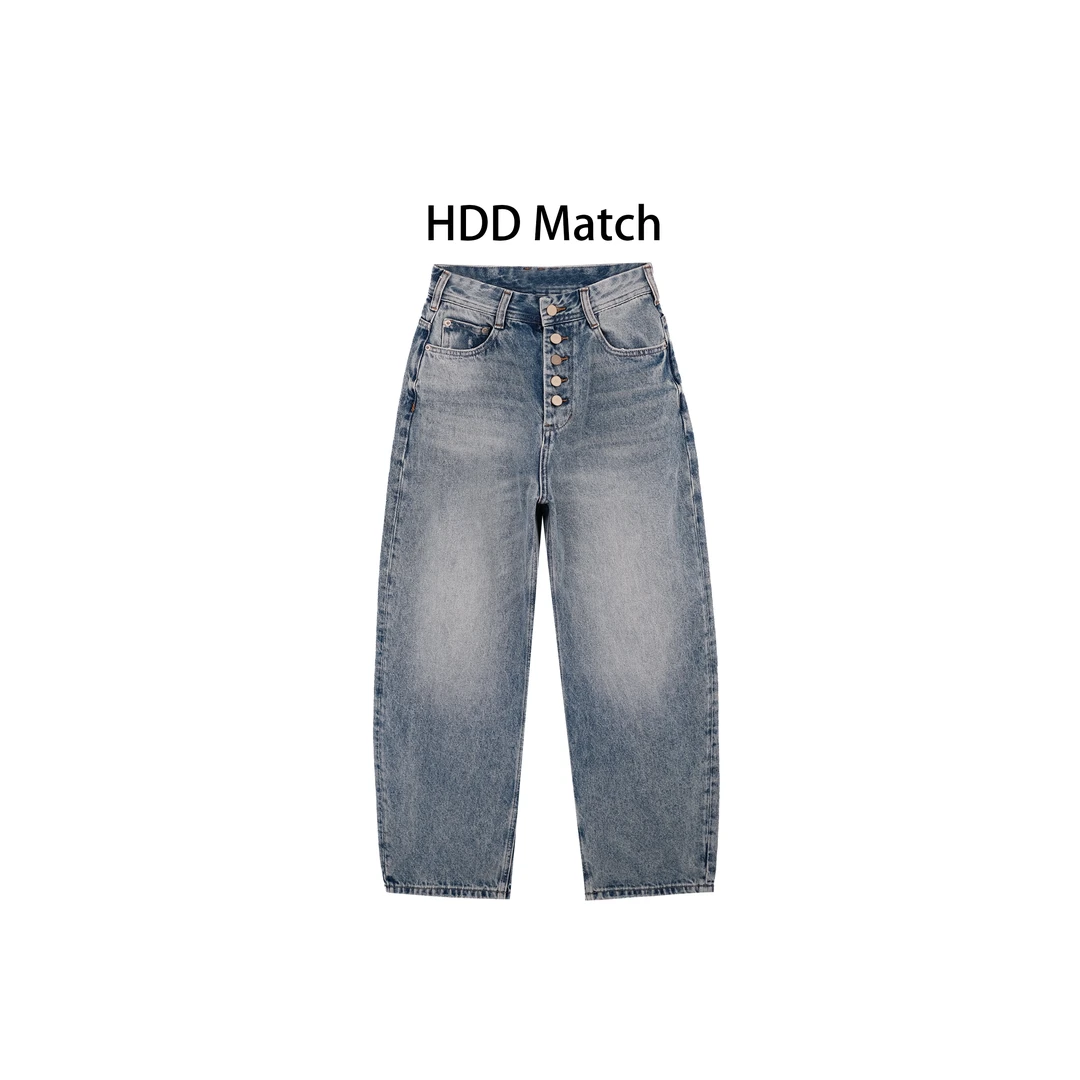 HDD- "牛仔公式" 女款多扣设计直筒百搭韩版牛仔裤 Y9681