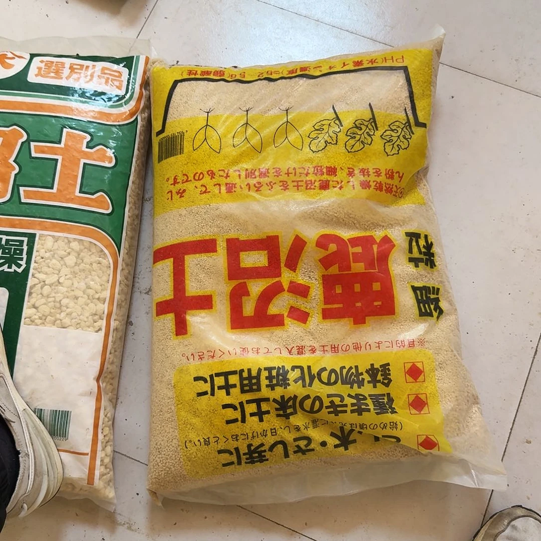 鹿沼土1–3一袋包邮，青海新疆西藏勿拍