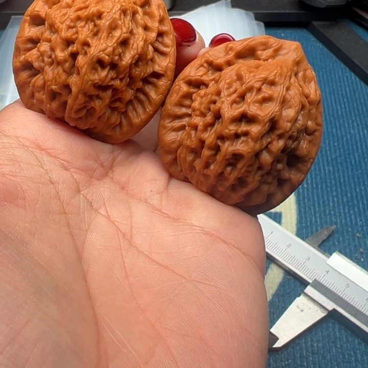 桃核吊坠文玩金公子40