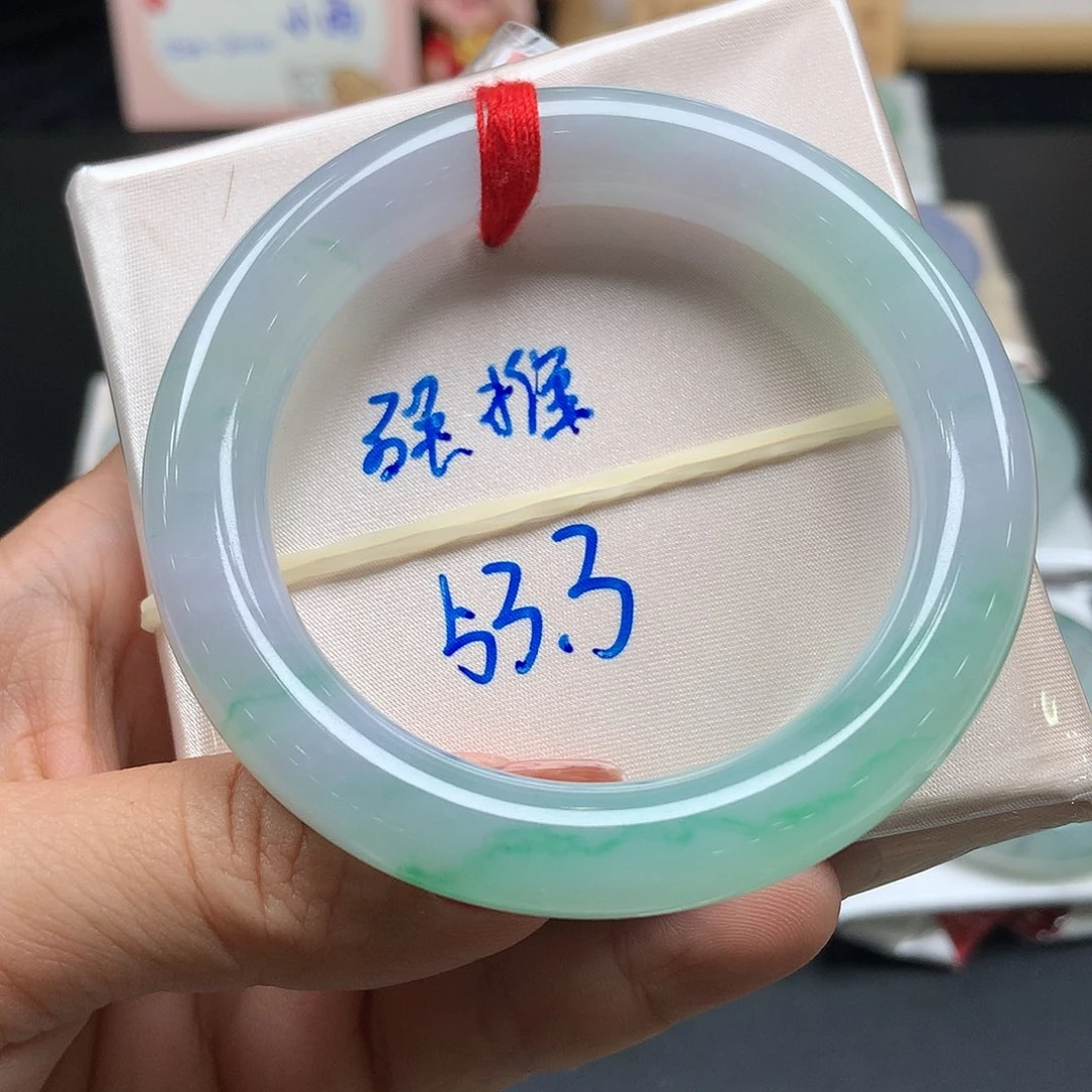 翡翠未镶嵌手镯87号