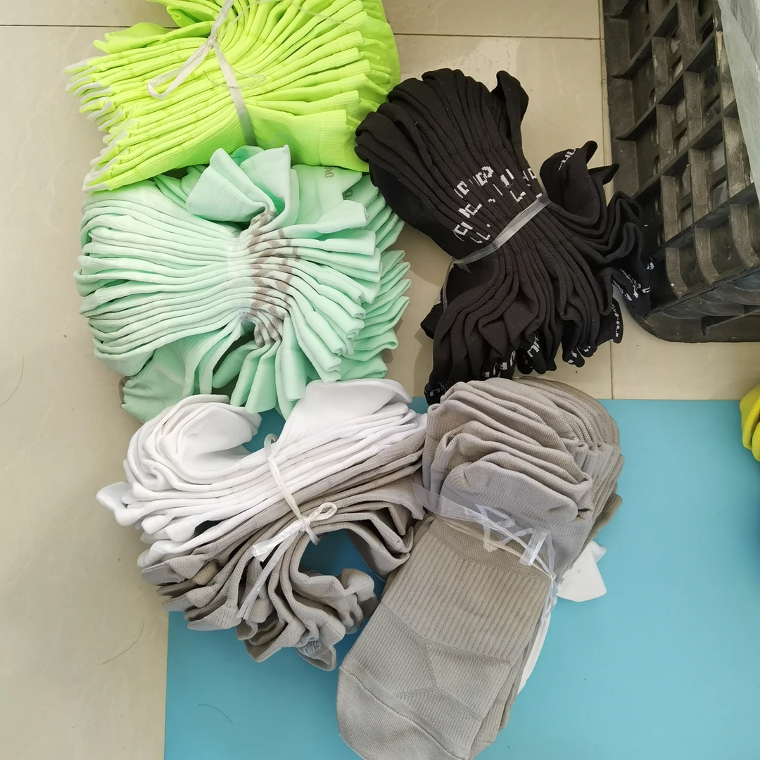 微瑕疵袜子直播一元链接直播为准