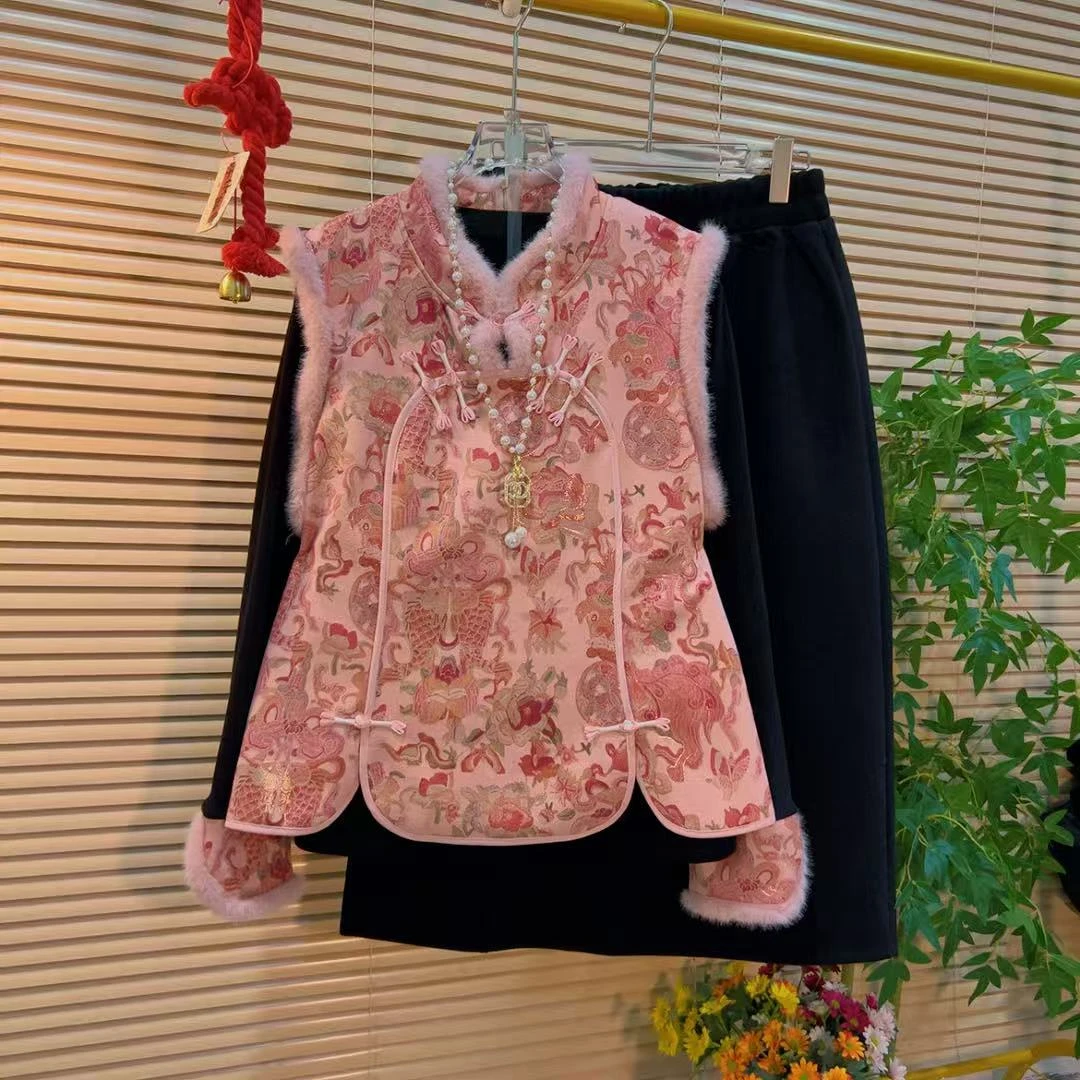 胖YY2025冬季新款新中式国风套装复古别致马甲打底衫半身裙三件套