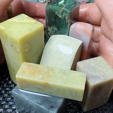 老挝石真真正正章