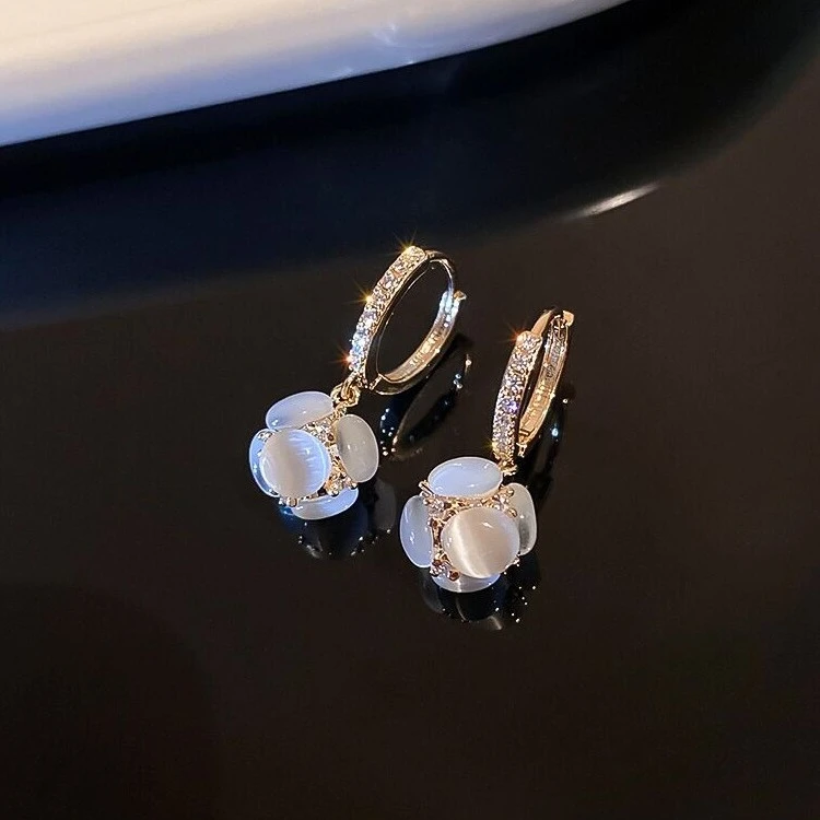 铜合金耳饰 轻奢时尚耳环小众设计精致耳钉耳扣高级感耳饰女