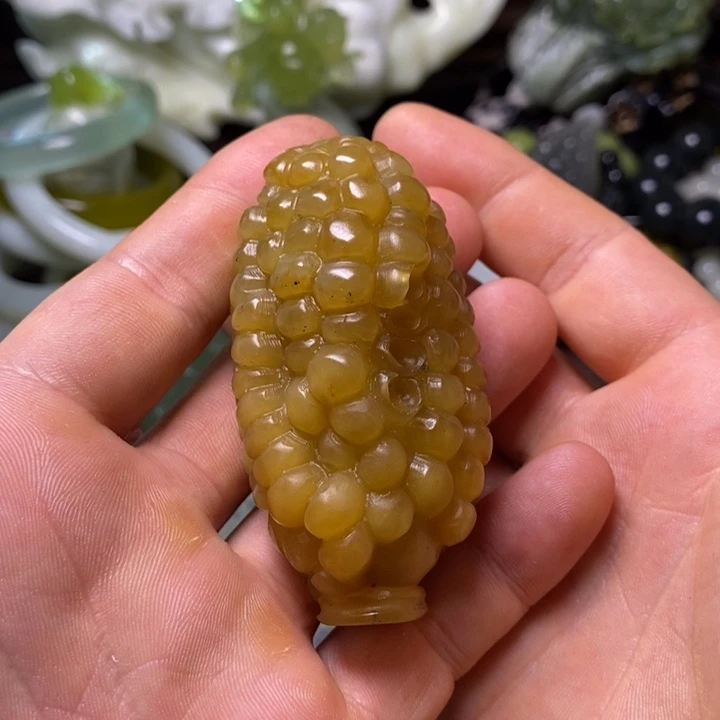 未镶嵌岫玉岫玉颈饰