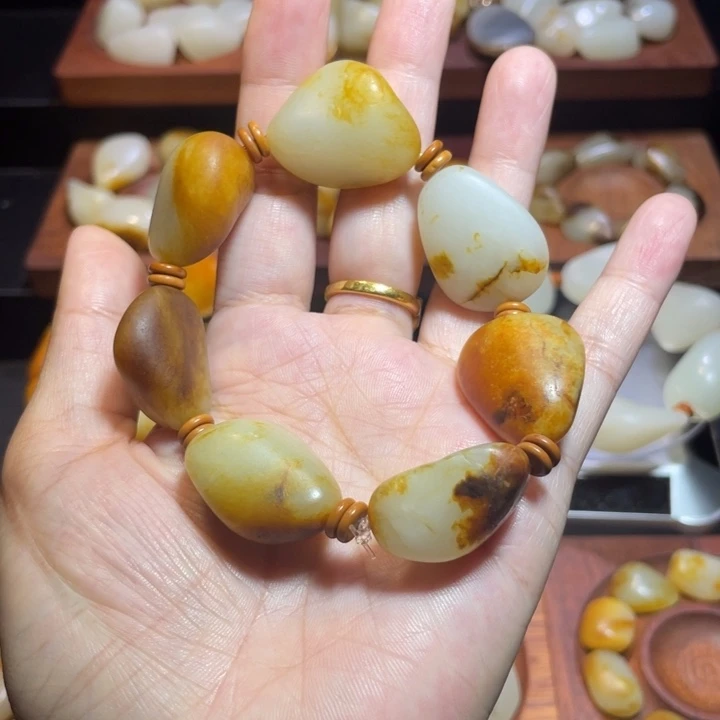 未镶嵌手链和田玉