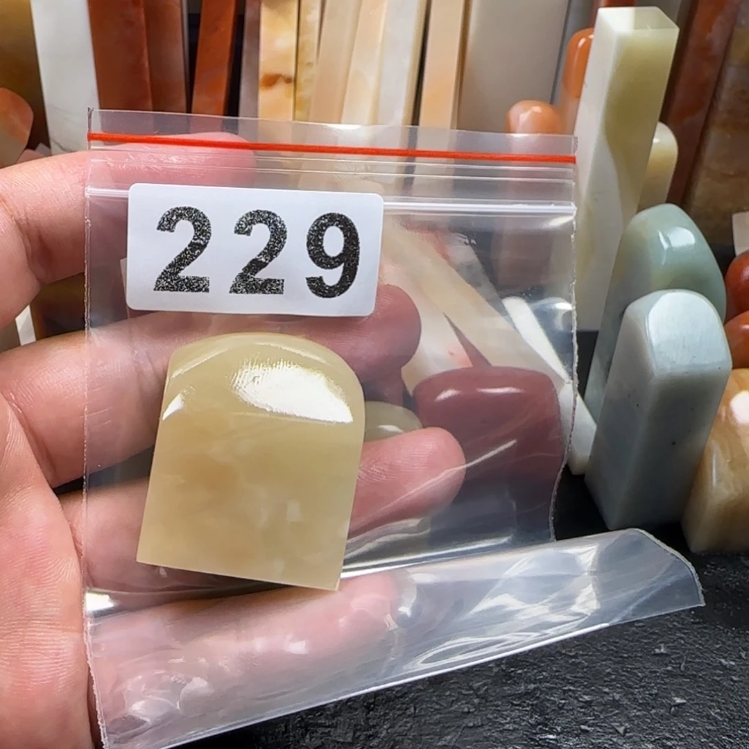 S***Y老挝石老挝