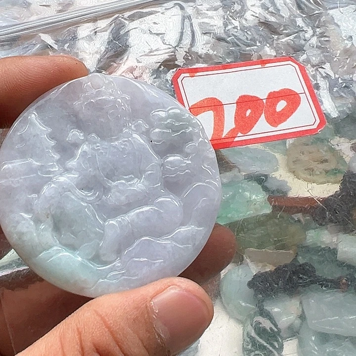 翡翠未镶嵌颈饰缅甸翡翠吊坠