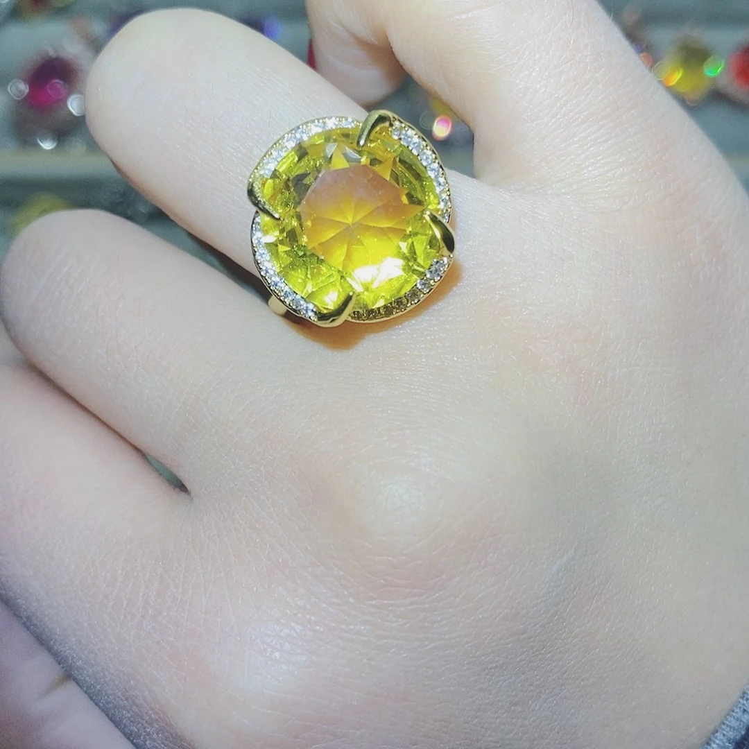 【闪购商品】托帕石耳饰银S925镶嵌