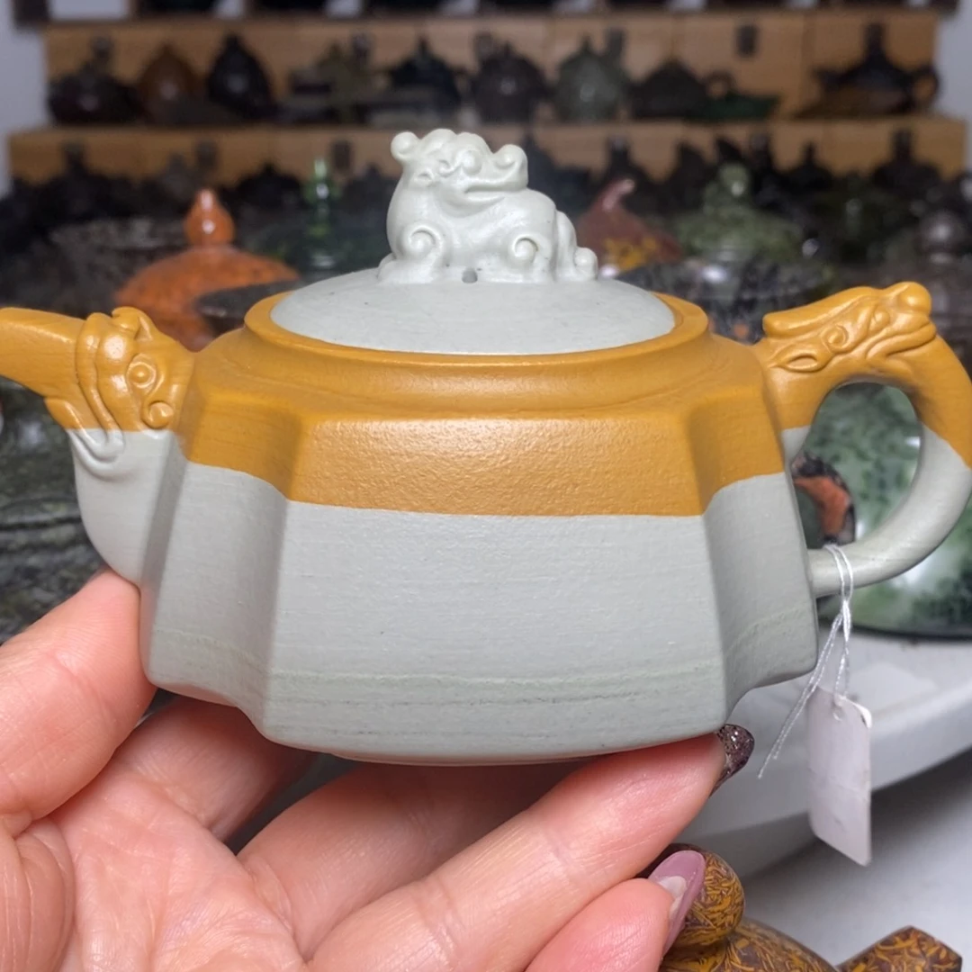 松花石好奇龙尊壶240cc