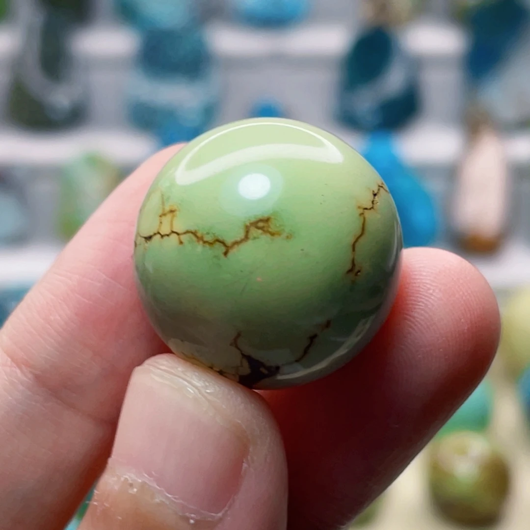 未镶嵌绿松石珠宝奇石