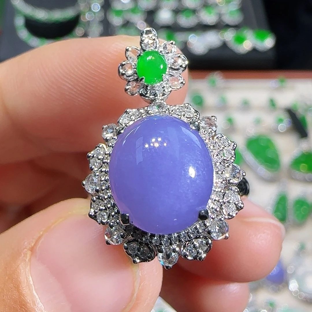 翡翠吊坠(不含链)18K金镶嵌