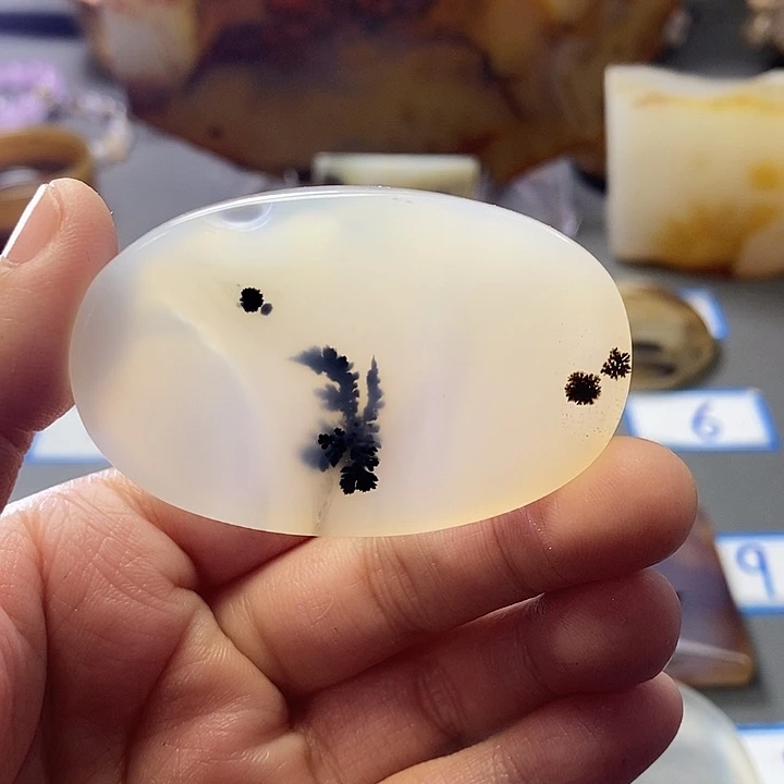 玛瑙/玉髓未镶嵌珠宝半成品146