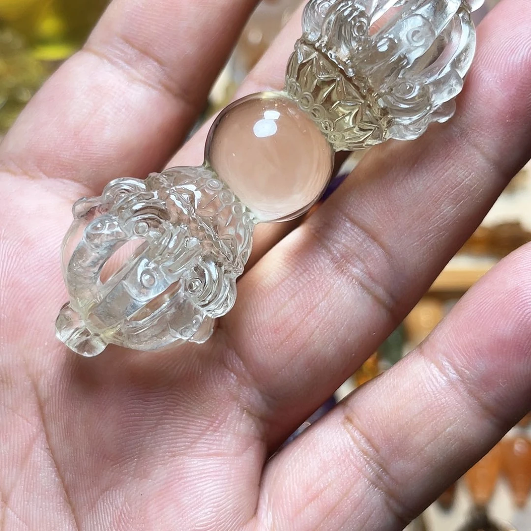 颈饰未镶嵌水晶吊坠
