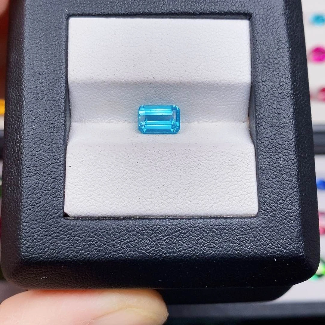 磷灰石裸石未镶嵌1.48c t
