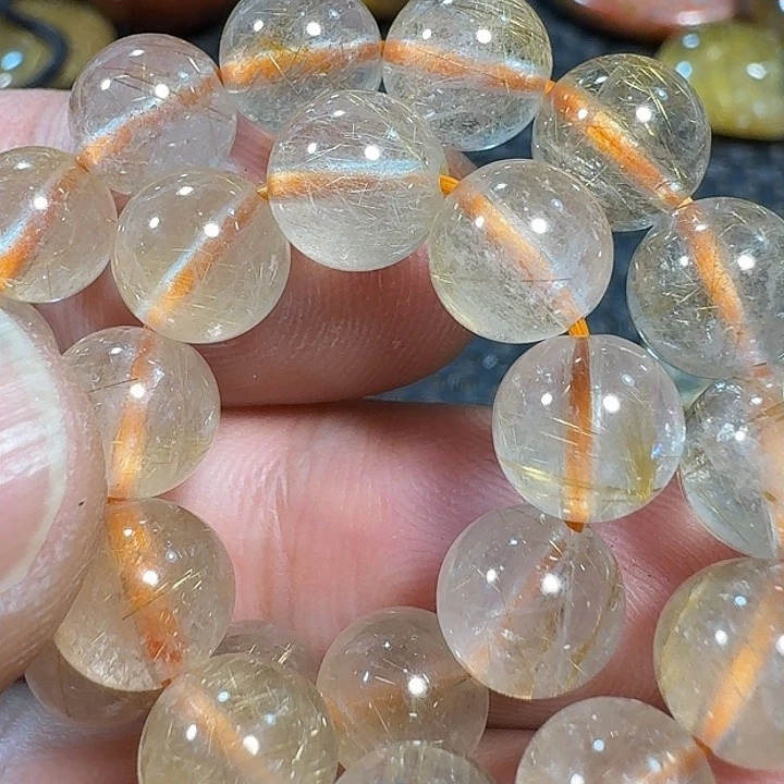 已***置未镶嵌颈饰水晶我