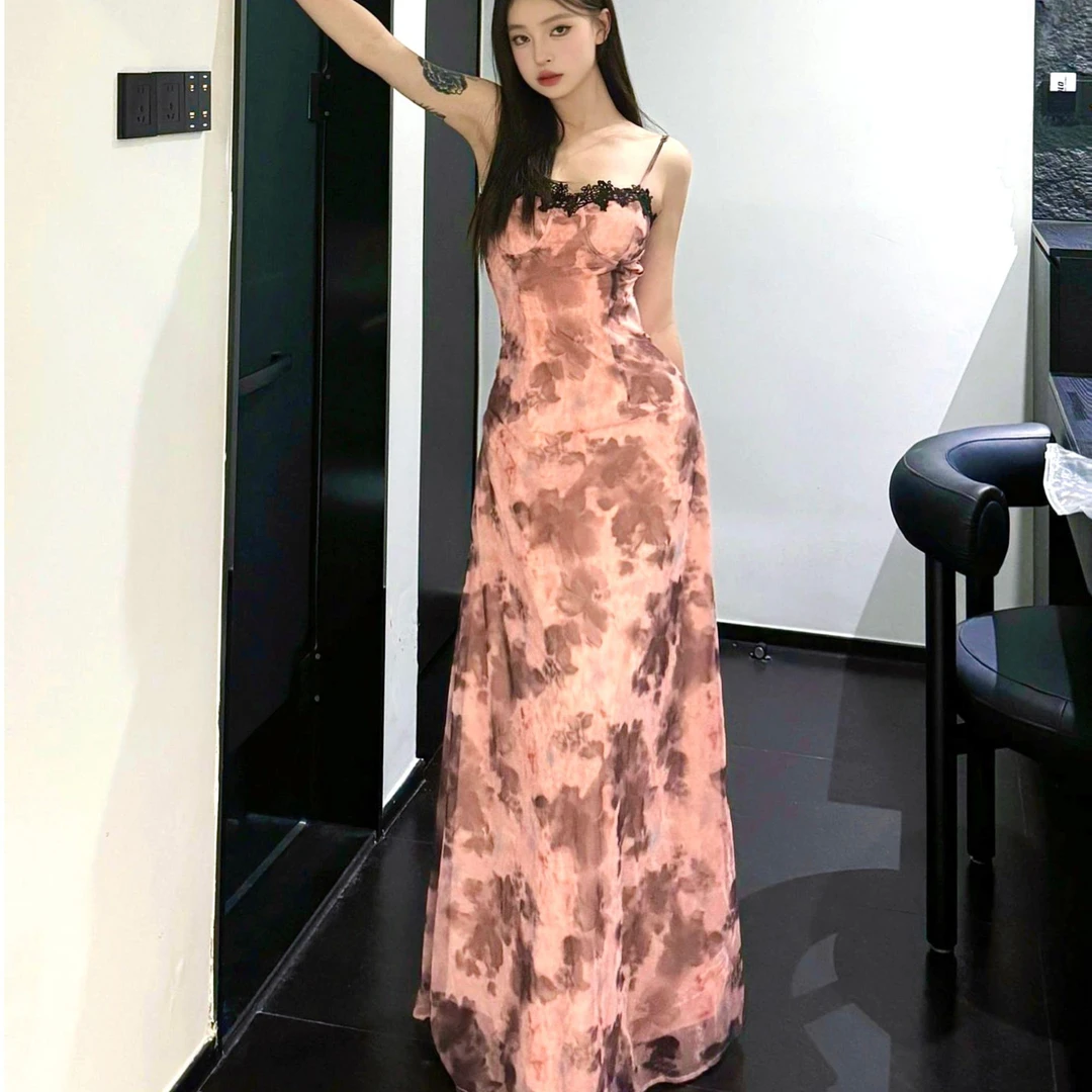辣妹性感印花吊带连衣裙带胸垫气质收腰显瘦度假风碎花长裙