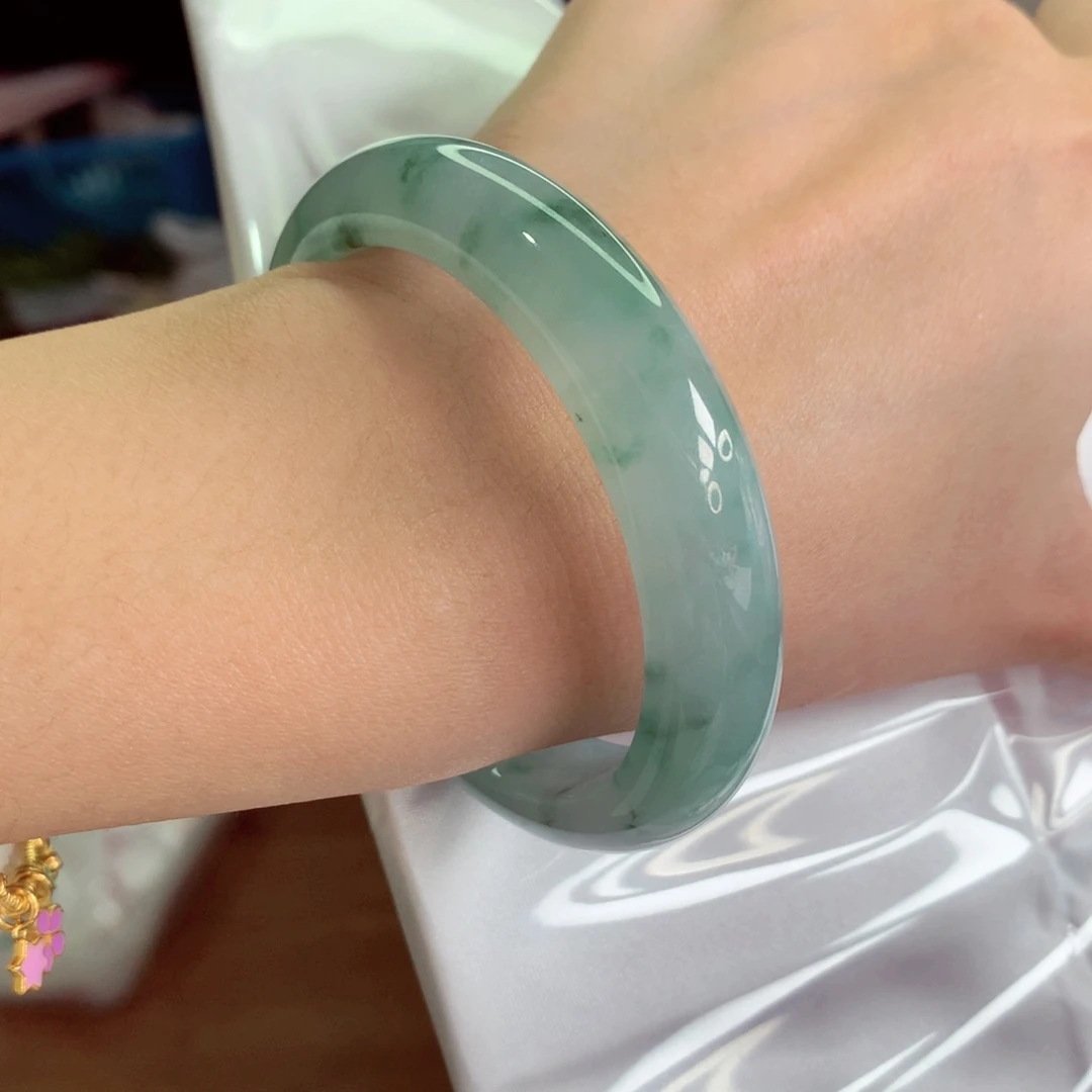 翡翠手镯未镶嵌天然缅甸翡翠A货手镯 92号