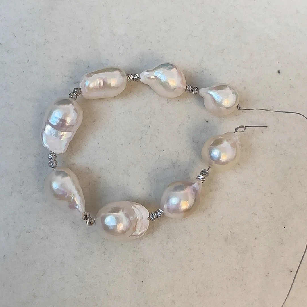 淡水珍珠颈饰合金