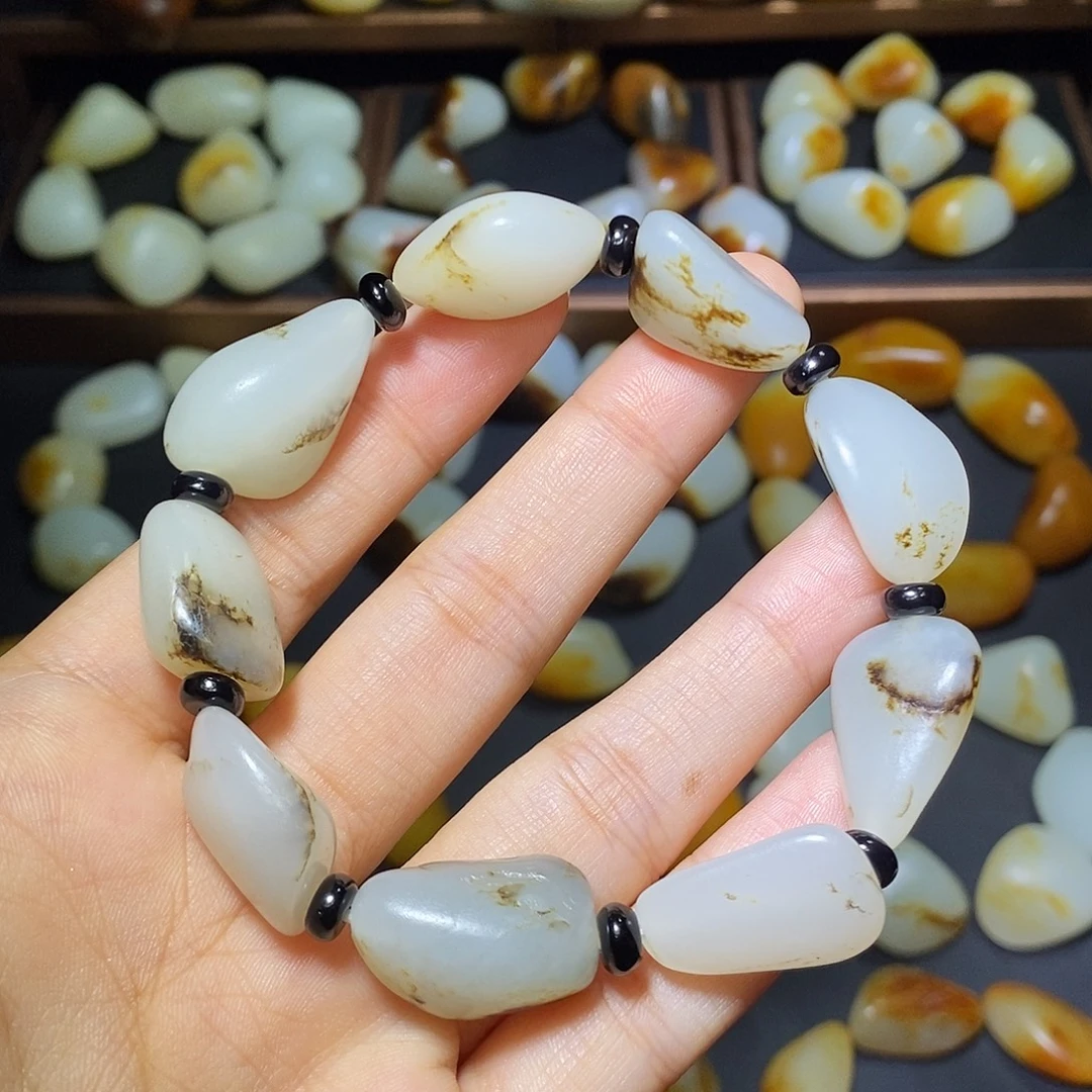 和田玉未镶嵌手链