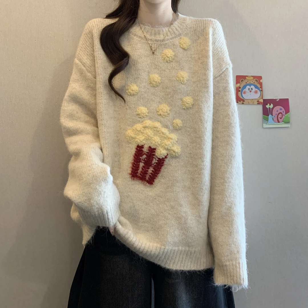 大码女装遮肚子卡通刺绣毛衣针织衫女秋冬胖妹妹洋气内搭长袖上衣