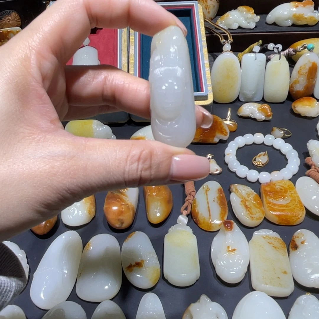 和田玉未镶嵌包链