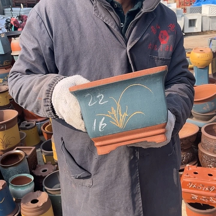 紫砂紫砂花盆和小