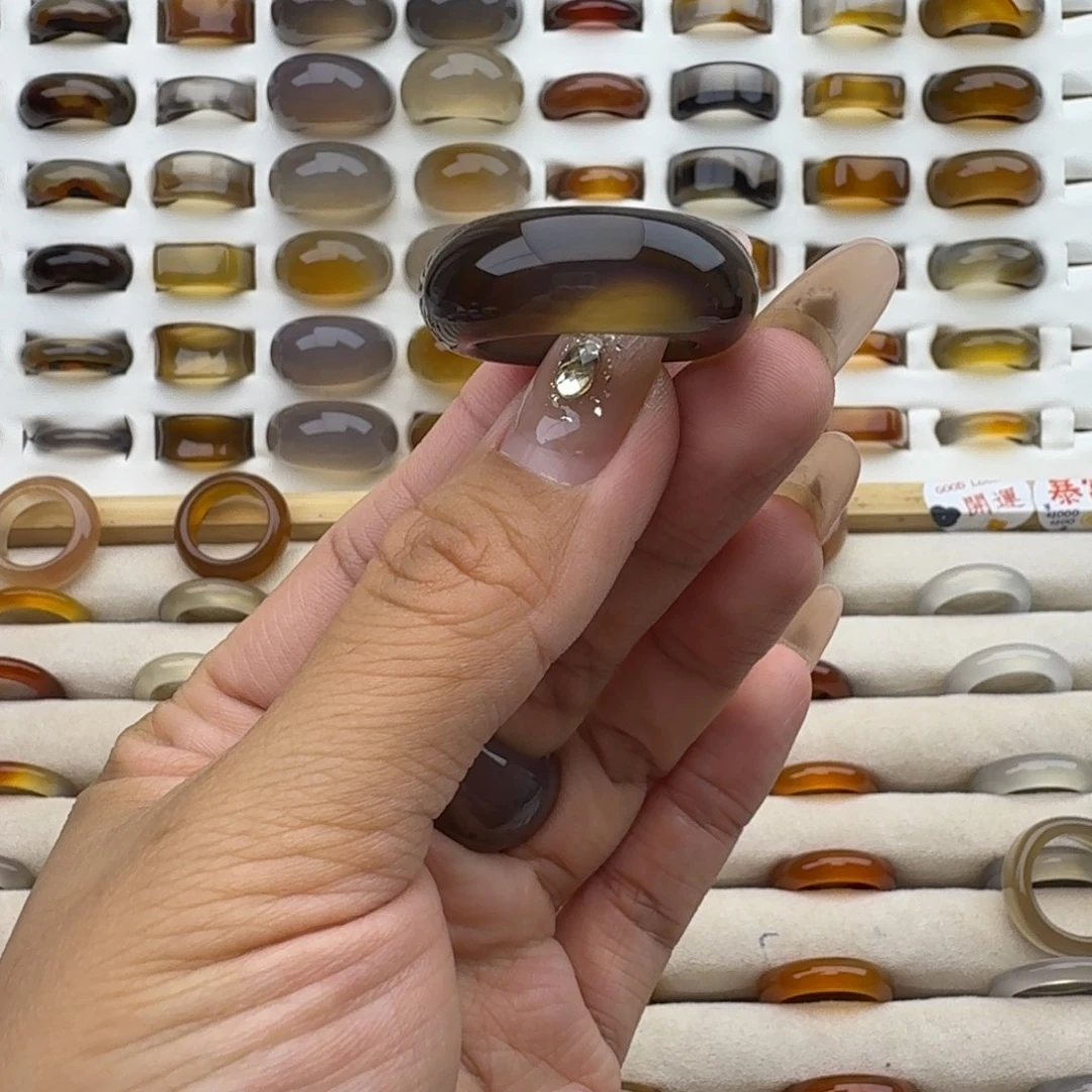 玛瑙/玉髓未镶嵌戒圈23/24圈微瑕福利不退换介意勿拍