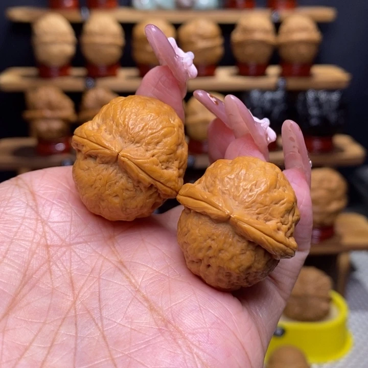 文玩核桃把件龙珠34号