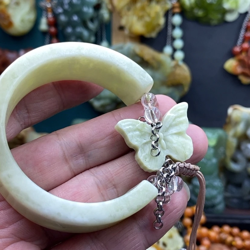 【闪购商品】未镶嵌岫玉手牌55