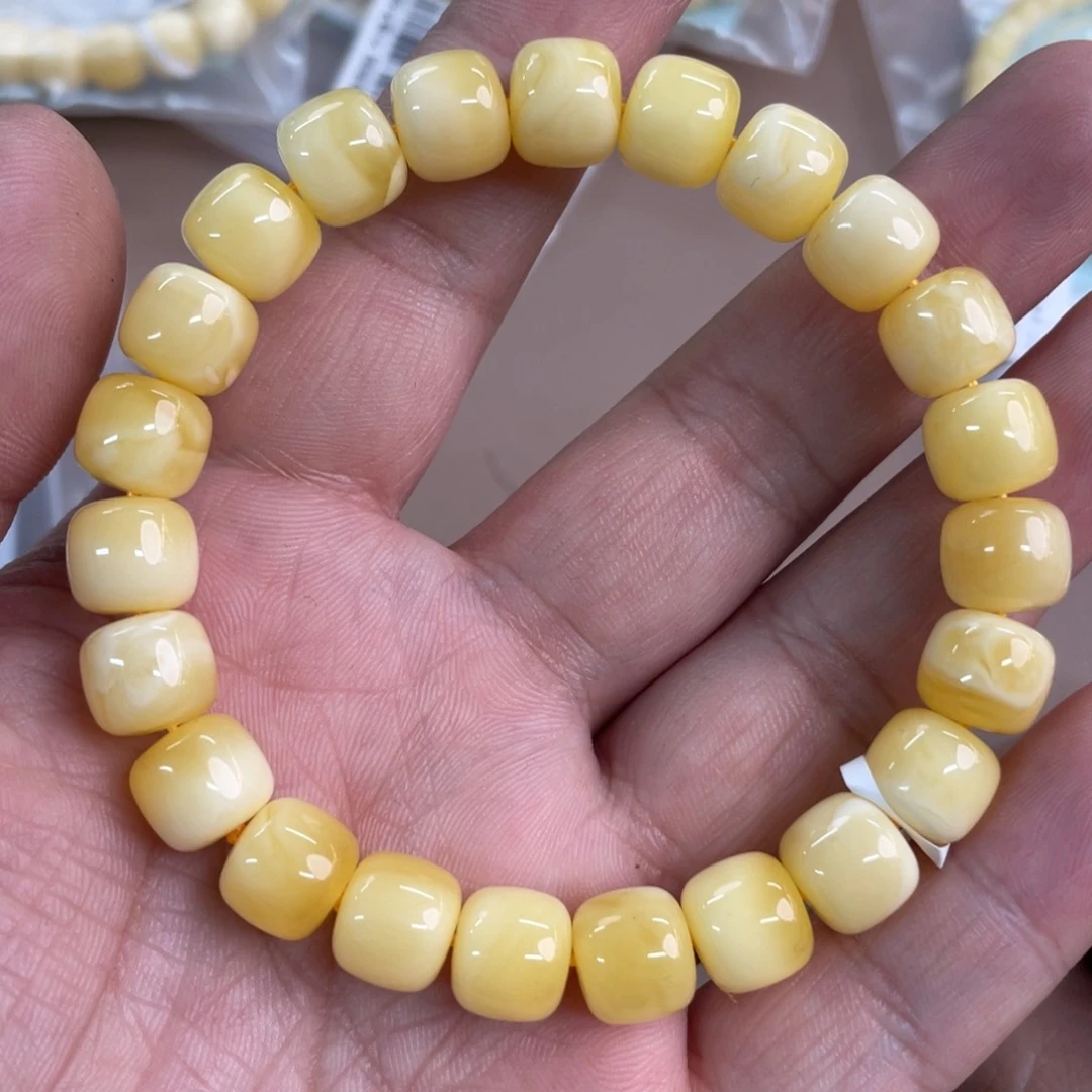 琥珀裸石未镶嵌50800000000