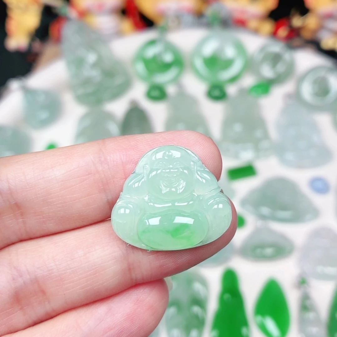 翡翠未镶嵌颈饰缅甸天然A货翡翠