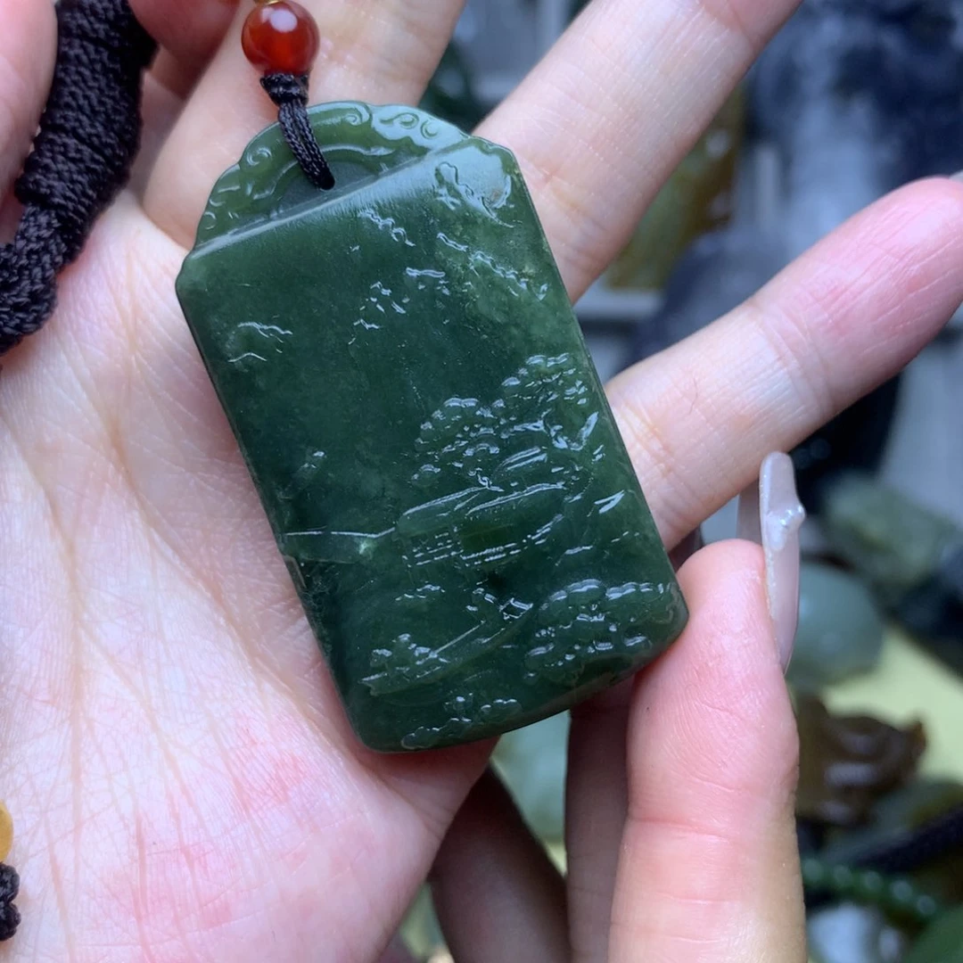 和田玉未镶嵌颈饰