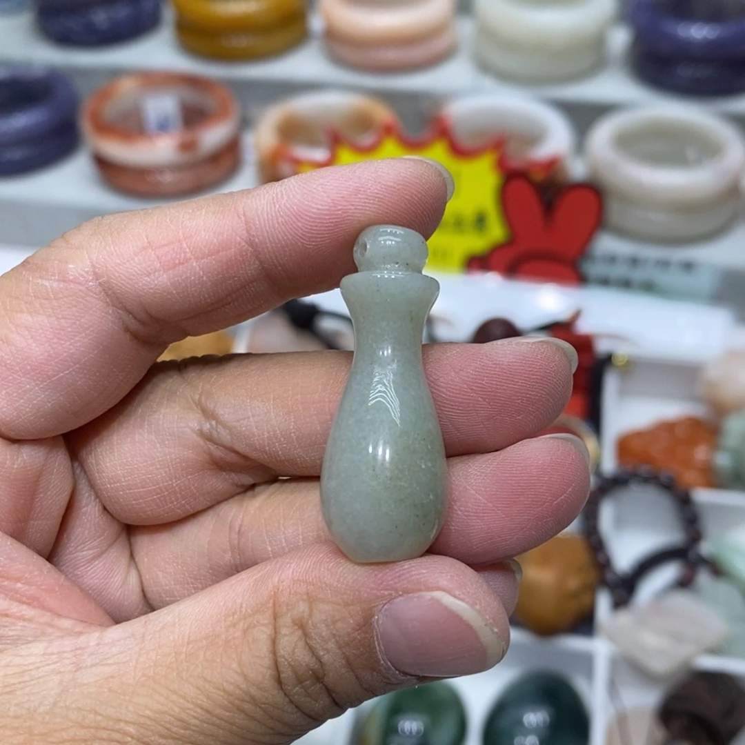 石英岩玉未镶嵌手镯