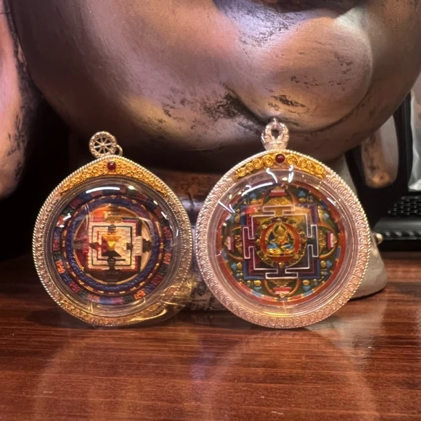 藏银 时轮金刚坛城 泥塑彩绘擦擦