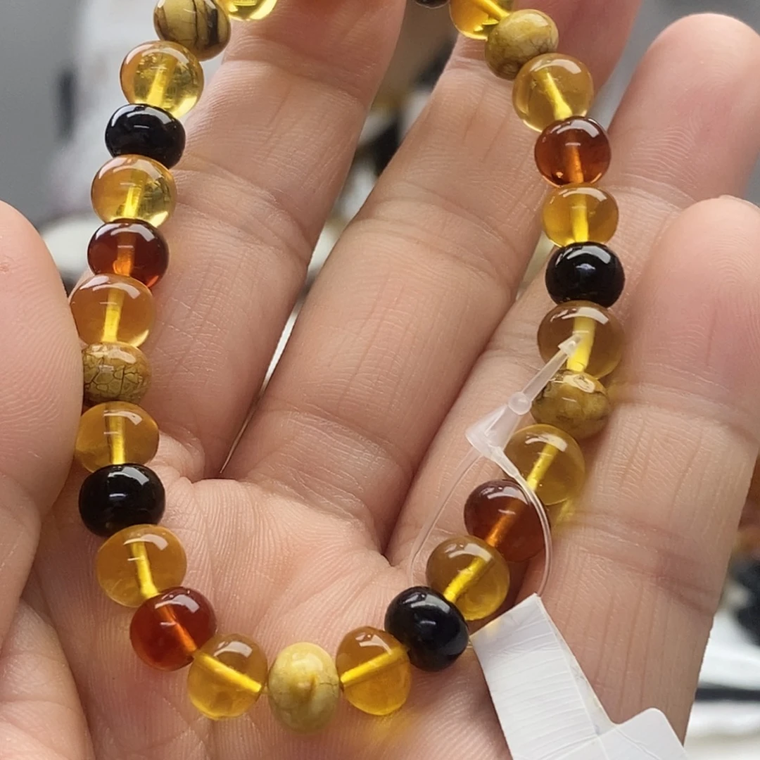 ****王琥珀未镶嵌裸石琥珀7