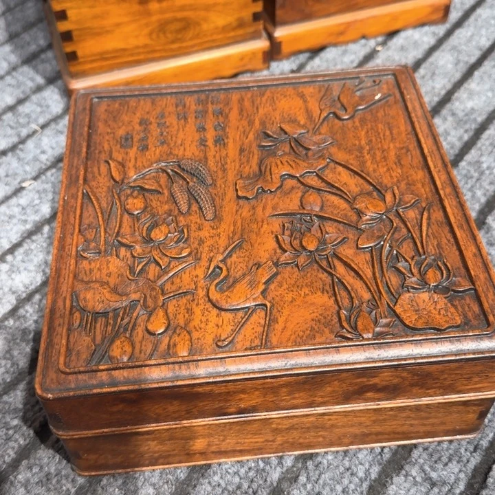 黄杨木甬*工艺品的销售收入