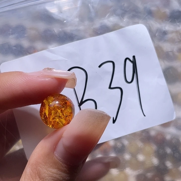 琥珀未镶嵌裸石11.6福利