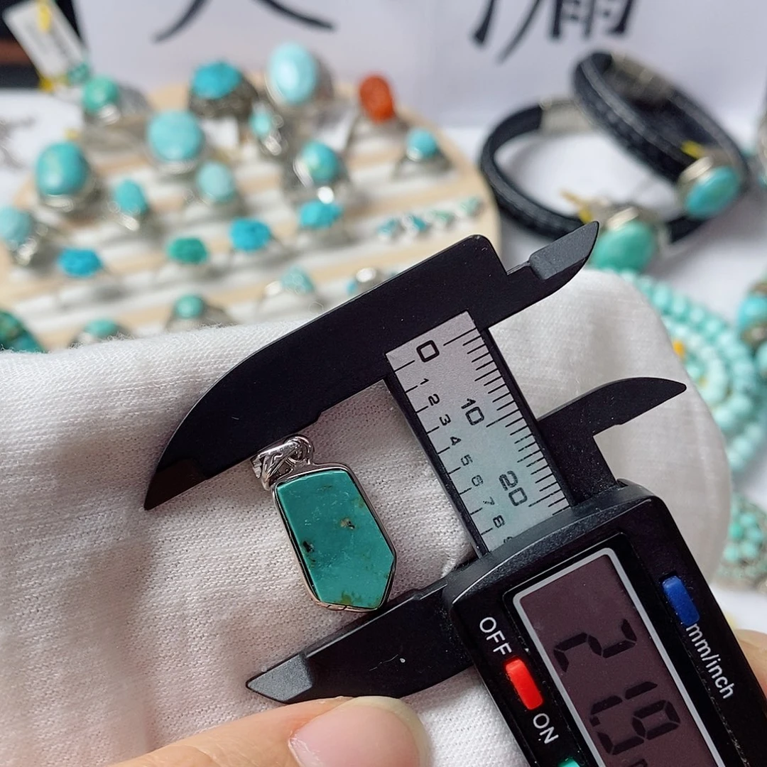 未镶嵌南红玛瑙珠宝奇石