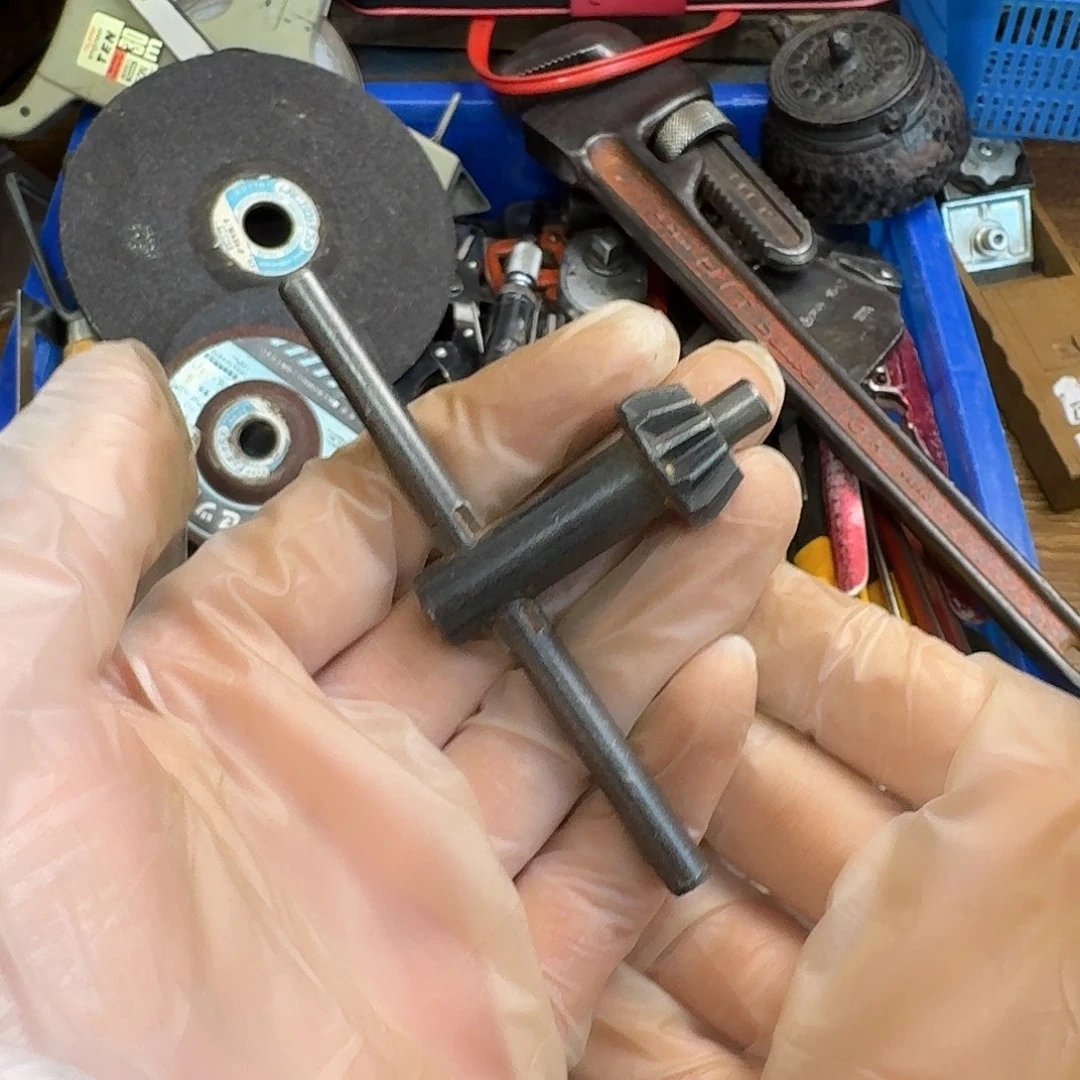 鼎***田厚款五金工具制造工艺