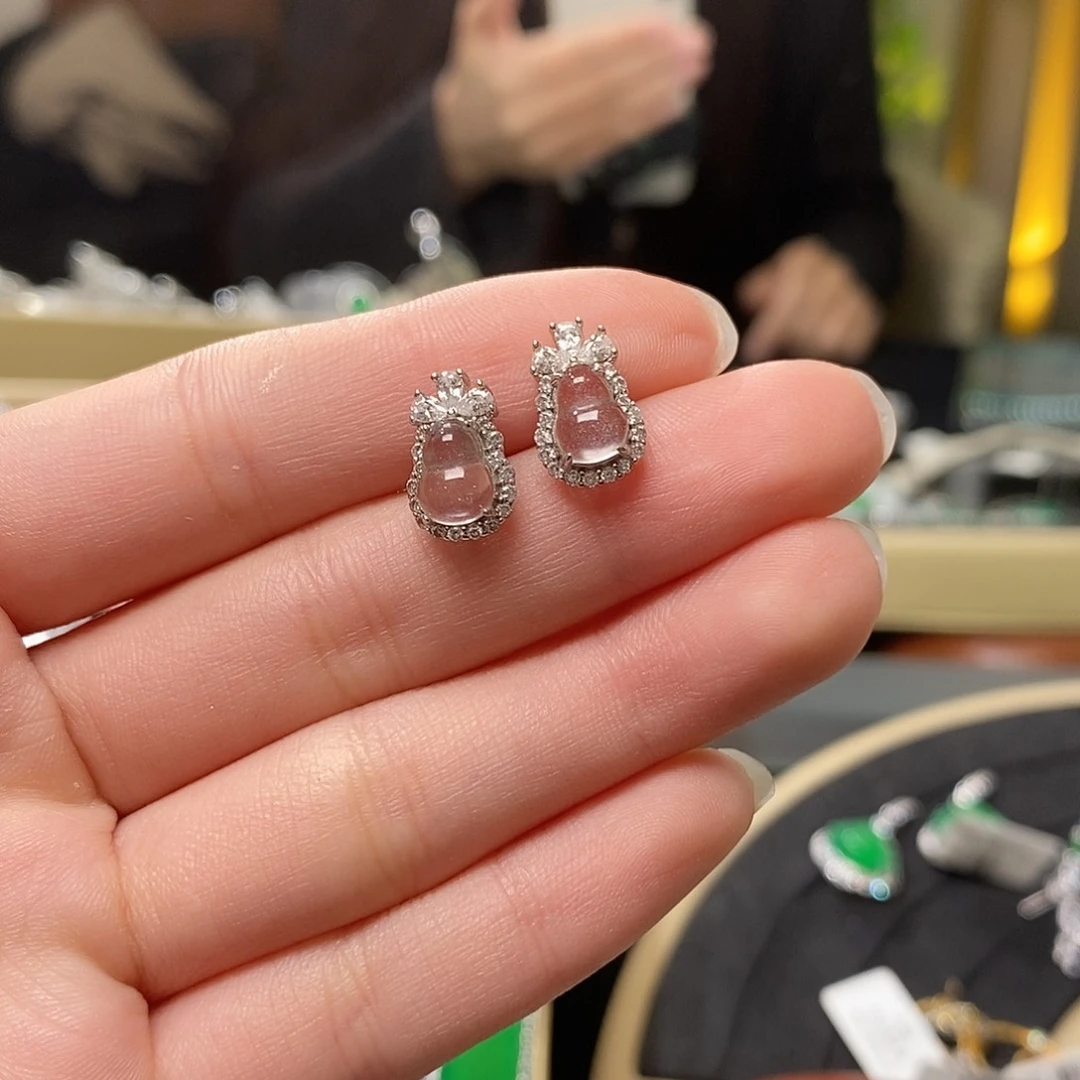 石英质玉颈饰银S925镶嵌T****m琳@@