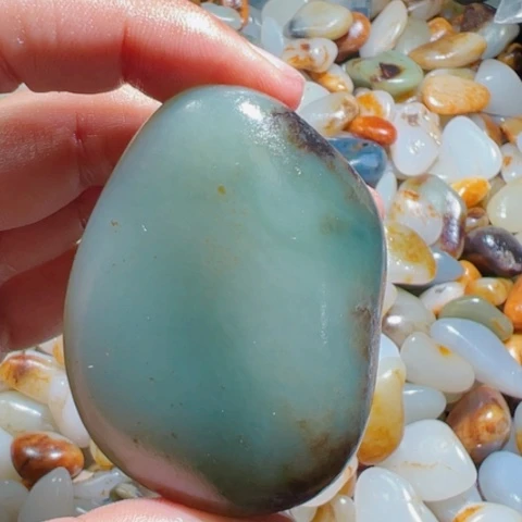 和田玉未镶嵌珠宝奇石89克