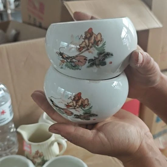 库存微瑕三打白骨精笔洗两个