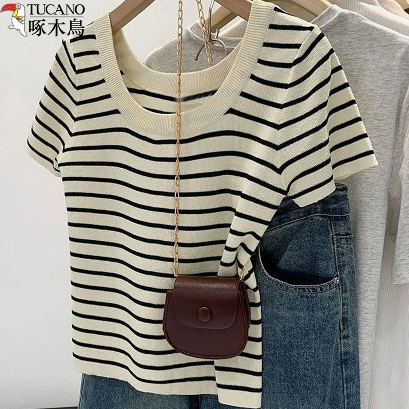 TUCANO/啄木鳥设计感显瘦条纹T恤女夏季新款洋气针织短袖减龄上衣