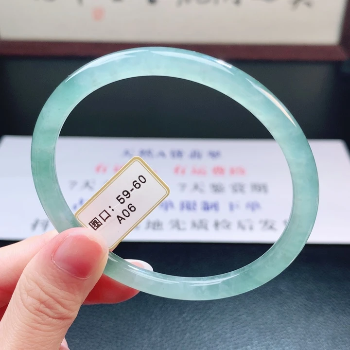 翡翠未镶嵌手镯翡翠手镯82