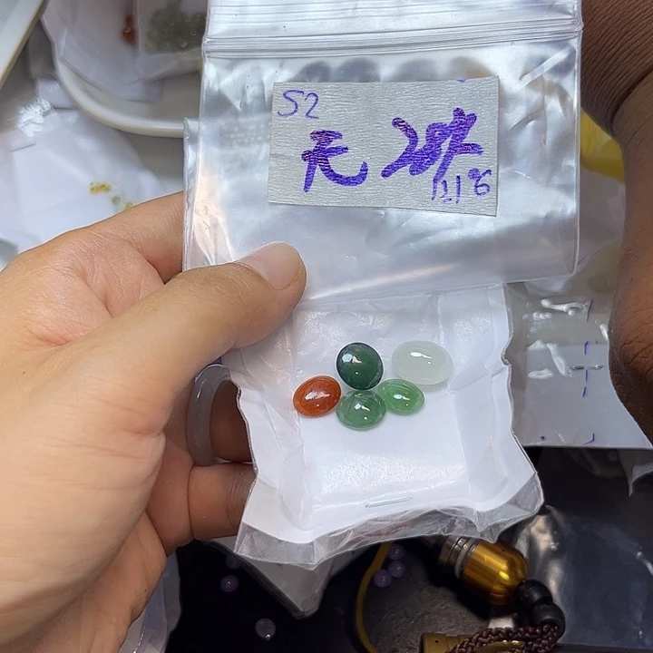 无***刚定制翡翠未镶嵌不