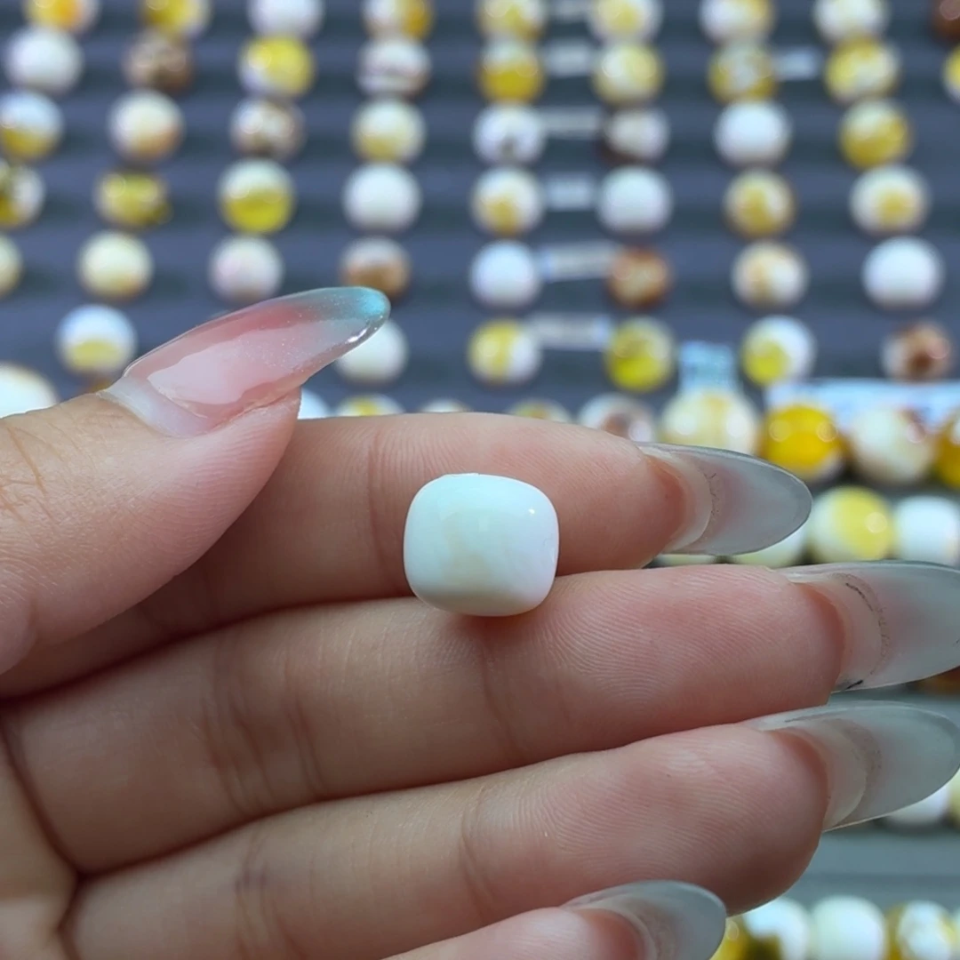 琥珀未镶嵌裸石蜜蜡10