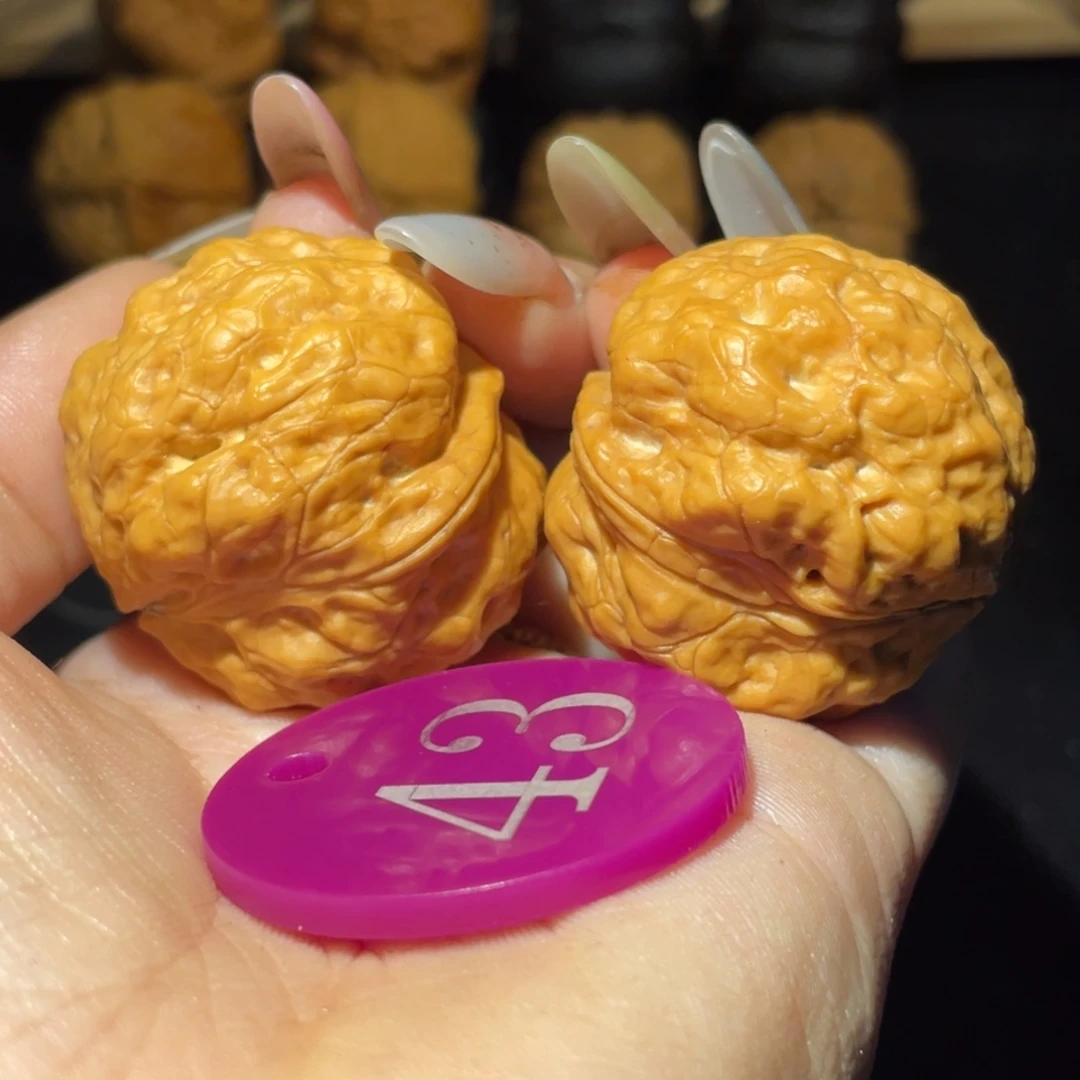 盘龙十八包36尺寸核桃。