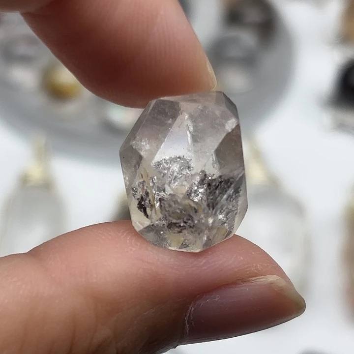 未镶嵌水晶颈饰闪灵钻16mm+